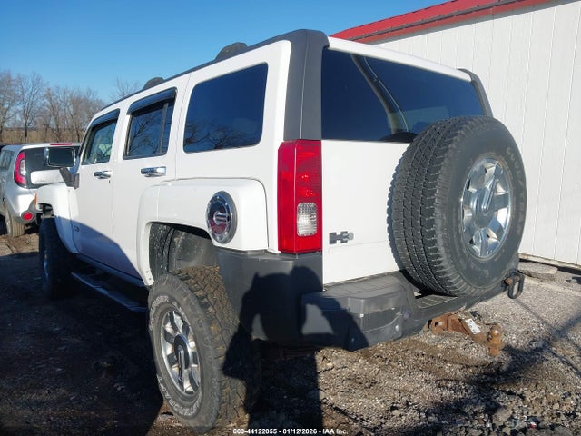 2008 HUMMER H3 SUV 5GTEN13E288153862 Photo 2
