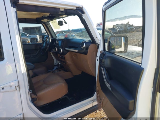 2015 JEEP WRANGLER UNLIMITED 1C4BJWFG7FL504968 Photo 4