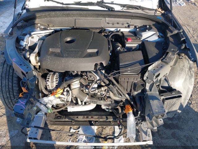 YV4102RK2M1846034 Volvo Xc60 T5 Momentum