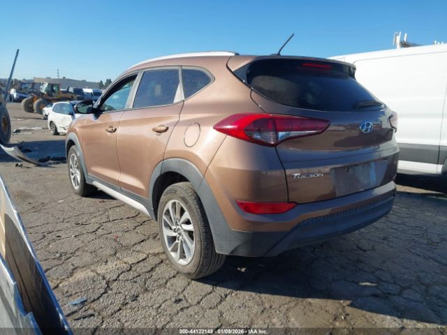 2017 HYUNDAI TUCSON KM8J33A49HU256572 Photo 2