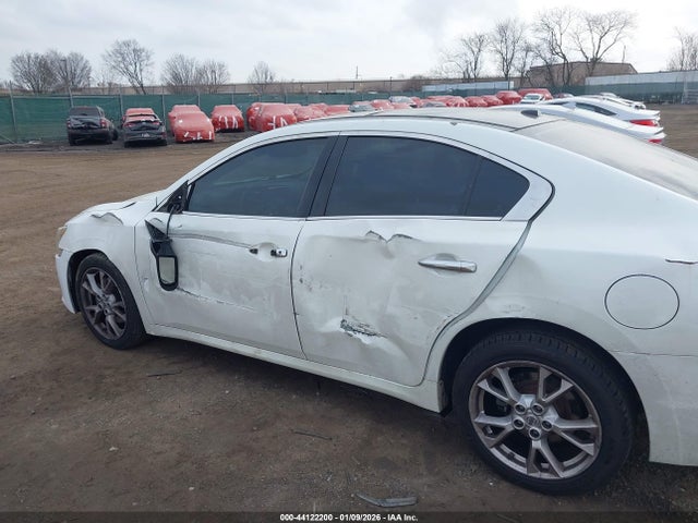 1N4AA5AP5EC483135 Nissan Maxima 3.5 Sv