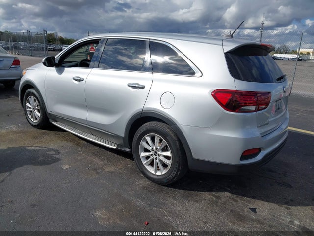 2019 KIA SORENTO 5XYPGDA34KG527580 Photo 2