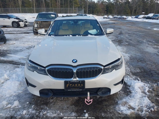3MW5R7J02M8C01491 BMW 330i Xdrive