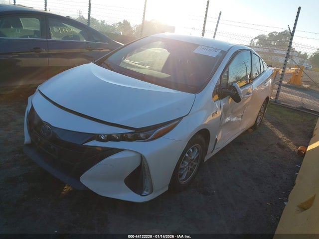2020 TOYOTA PRIUS PRIME JTDKARFP9L3135897 Photo 1