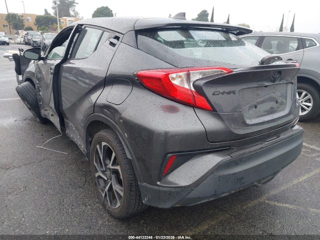 NMTKHMBX2NR141237 Toyota C-HR XLE