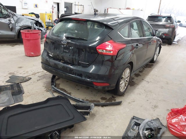 1FADP3N27JL223263 Ford Focus Titanium