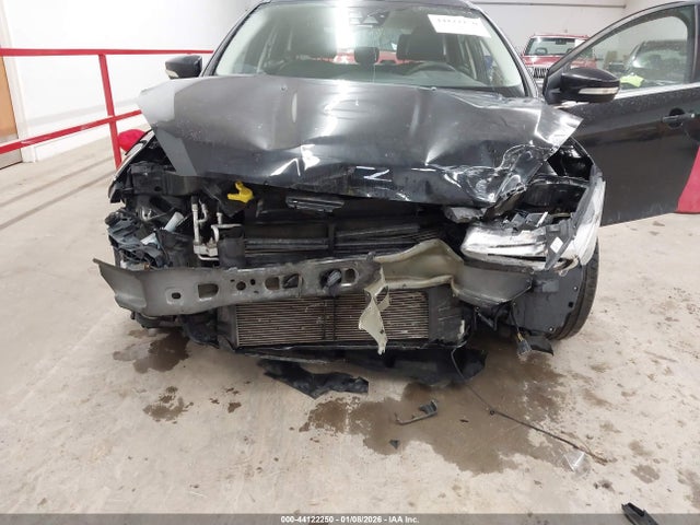1FADP3N27JL223263 Ford Focus Titanium