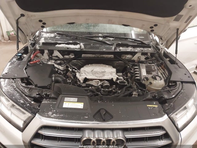 2018 AUDI SQ5 WA1C4BFY3J2064110 Photo 9