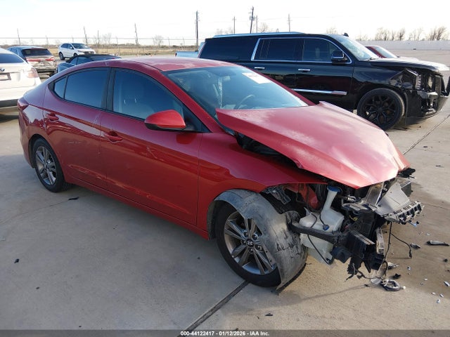 2018 HYUNDAI ELANTRA 5NPD84LF4JH218058