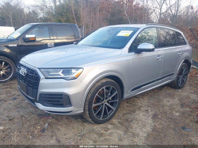 2021 AUDI Q7 WA1LXAF71MD015926 Photo 1