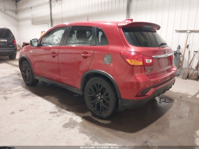 2018 MITSUBISHI OUTLANDER SPORT JA4AR3AU3JU015884 Photo 2