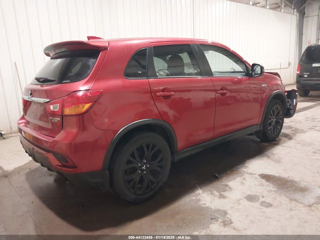 2018 MITSUBISHI OUTLANDER SPORT JA4AR3AU3JU015884 Photo 3