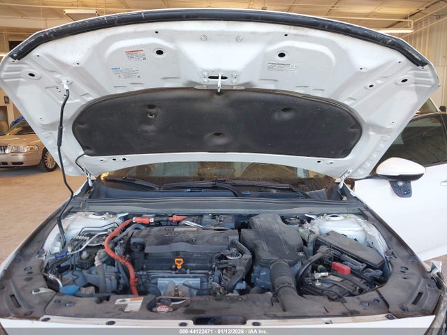 2018 HONDA ACCORD HYBRID 1HGCV3F95JA001650 Photo 9