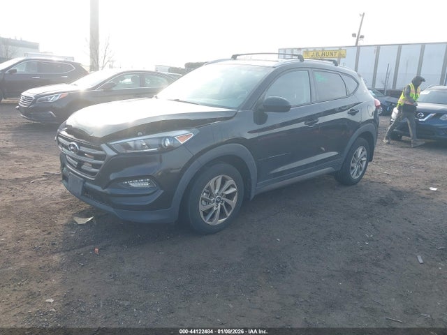 Hyundai TUCSON SE 2016 KM8J3CA41GU256175 Image 2