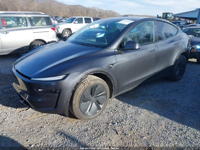 2026 TESLA MODEL Y 7SAYGDEE8TA460619 Photo 1
