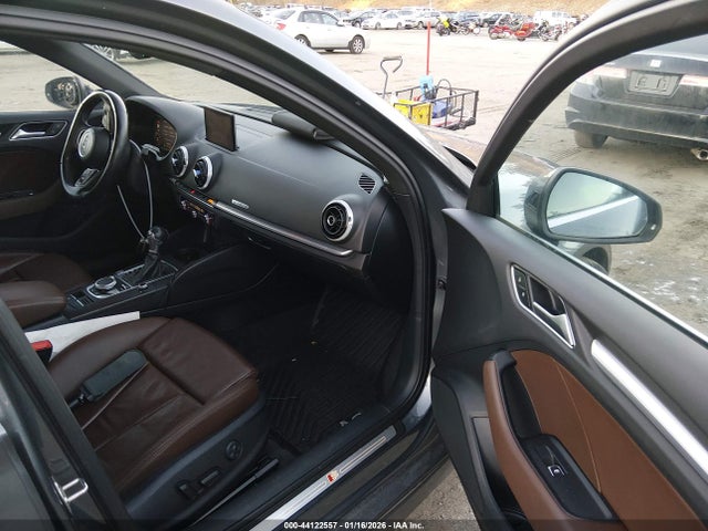 2017 AUDI A3 WAUJ8GFF1H1006197 Photo 4