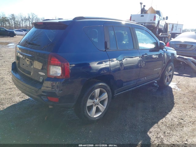 2016 Jeep Compass Latitude მანქანა იყიდება აუქციონზე, vin: 1C4NJDEB9GD810430, აუქციონის ნომერი: 44122589