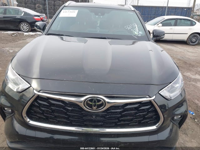 2024 TOYOTA HIGHLANDER 5TDKDRBH4RS561512 Photo 9