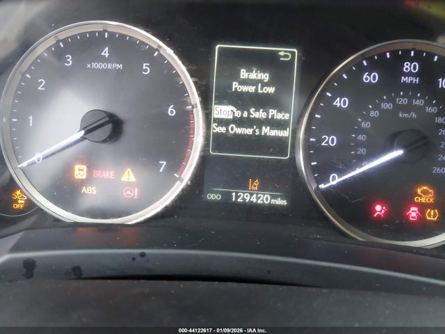 44122617 :رقم المزاد ، JTHBA1D2XJ5082801 vin ، 2018 Lexus Is 300 مزاد بيع