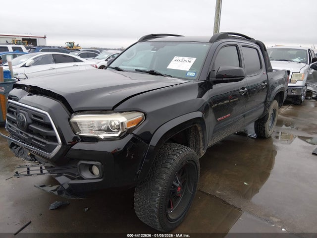 3TMCZ5AN8JM172110 Toyota Tacoma Sr5 V6