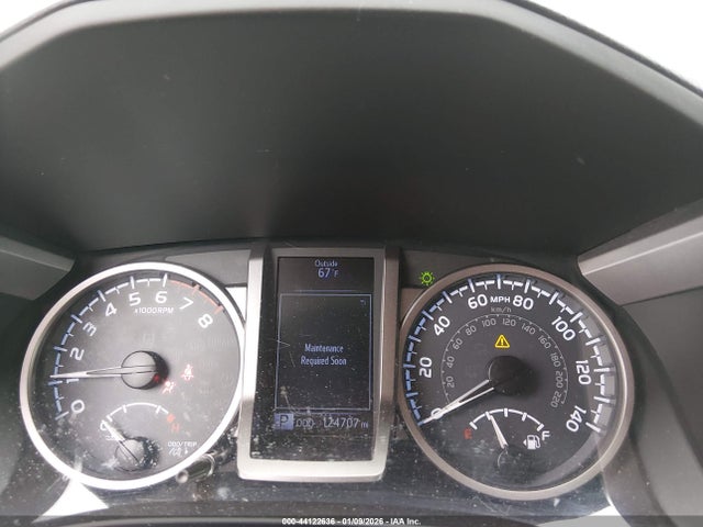 3TMCZ5AN8JM172110 Toyota Tacoma Sr5 V6