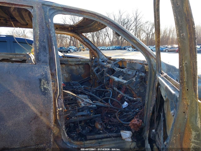 2013 RAM 1500 1C6RR7PTXDS624198 Photo 4