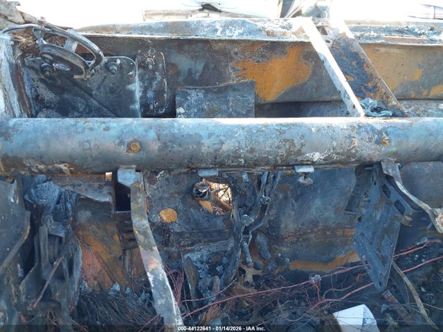 2013 RAM 1500 1C6RR7PTXDS624198 Photo 6