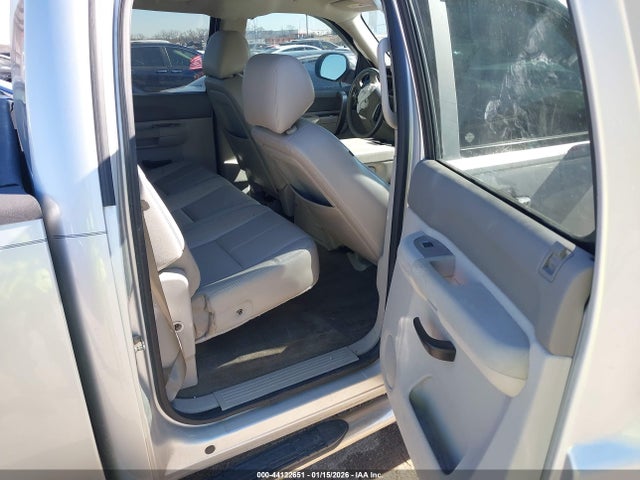 44122651 :رقم المزاد ، 3GTP1VE09DG298955 vin ، 2013 Gmc Sierra 1500 Sle مزاد بيع
