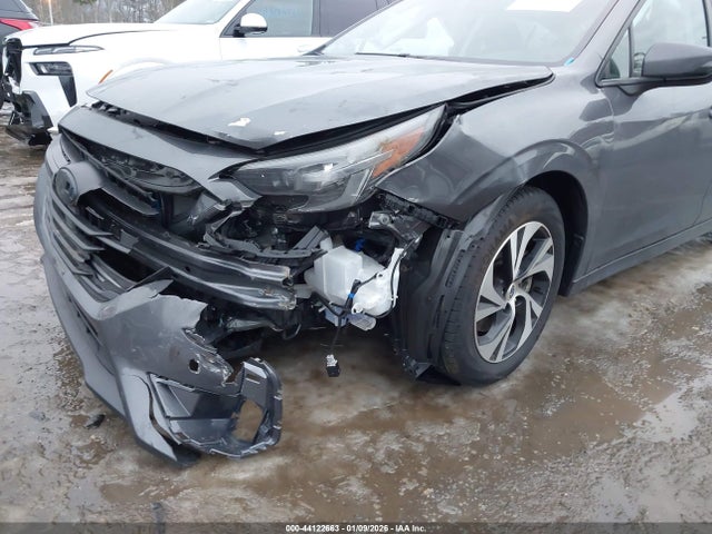 4S3BWAC60S3011109 Subaru Legacy Premium