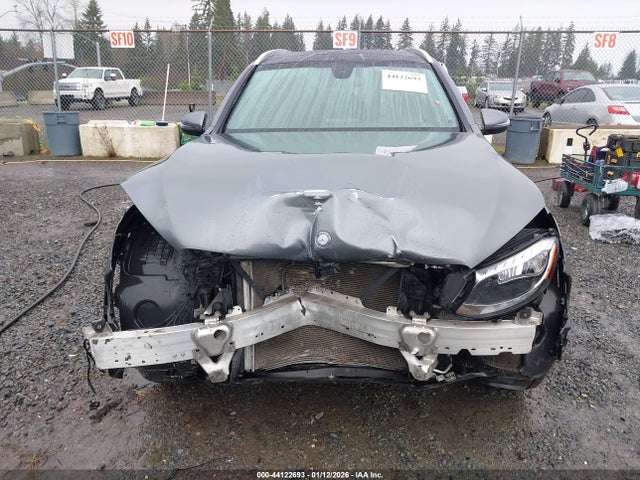 WDC0G4KB3HF158658 Mercedes-Benz Glc 300 4matic