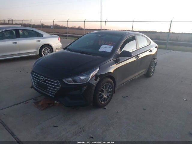 3KPC24A3XKE056786 Hyundai ACCENT SE