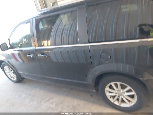 2C4RDGCG4KR683357 Dodge Grand Caravan Sxt