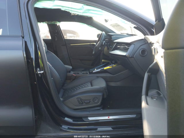 2024 AUDI RS 3 WUAG4DGY3RA902030 Photo 4