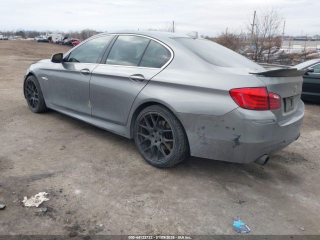 2011 BMW 535I WBAFU7C50BC878444 Photo 2