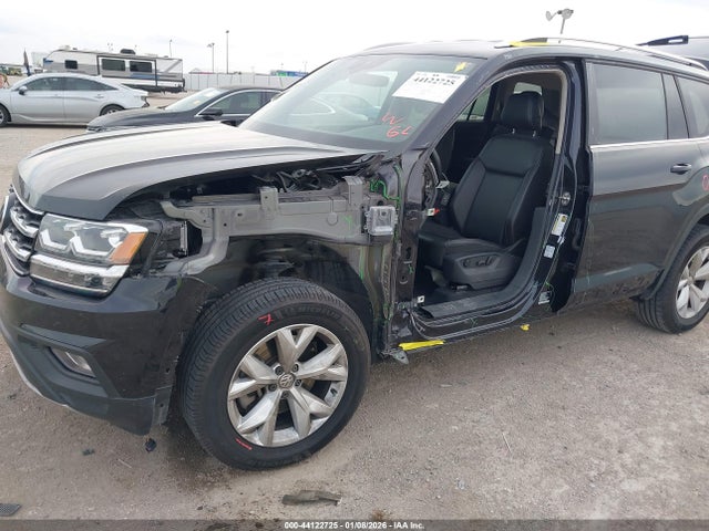 44122725 :رقم المزاد ، 1V2DP2CA8JC600311 vin ، 2018 Volkswagen Atlas 2.0t Se/2.0t Se W/technology مزاد بيع