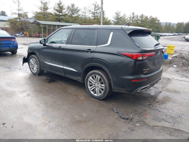 2022 MITSUBISHI OUTLANDER JA4J4TA88NZ050575 Photo 2