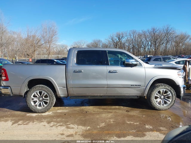 2020 Ram 1500 Limited  4x4 5'7 Box მანქანა იყიდება აუქციონზე, vin: 1C6SRFHT2LN137293, აუქციონის ნომერი: 44122743