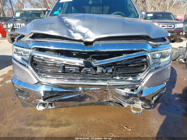 2020 Ram 1500 Limited  4x4 5'7 Box მანქანა იყიდება აუქციონზე, vin: 1C6SRFHT2LN137293, აუქციონის ნომერი: 44122743
