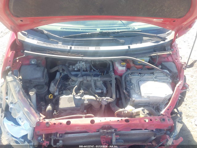 2013 TOYOTA PRIUS C JTDKDTB36D1032084 Photo 9