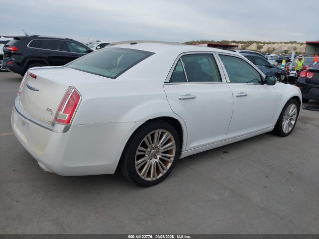 2012 CHRYSLER 300C 2C3CCAPT9CH234944 Photo 3