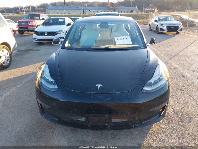 5YJ3E1EB9JF171041 Tesla Model 3 Long Range/performance