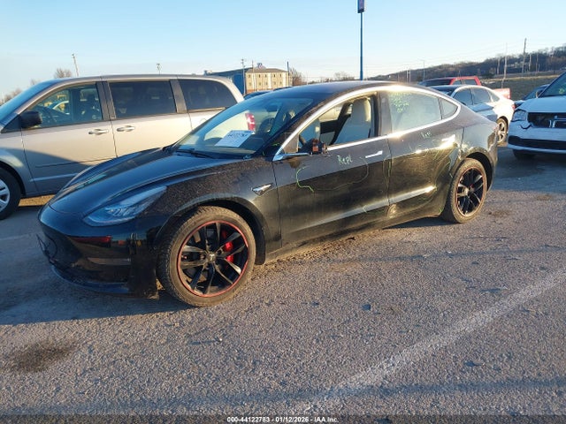 5YJ3E1EB9JF171041 Tesla Model 3 Long Range/performance
