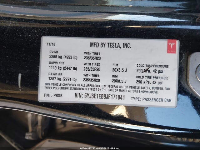 5YJ3E1EB9JF171041 Tesla Model 3 Long Range/performance