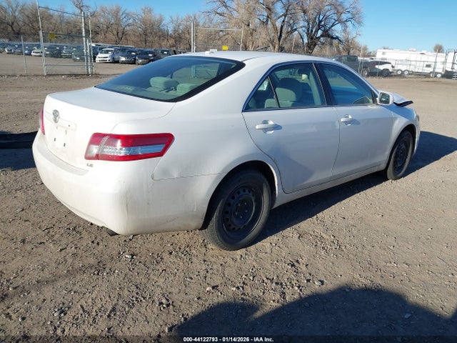 2011 TOYOTA CAMRY 4T1BF3EK7BU616756 Photo 3