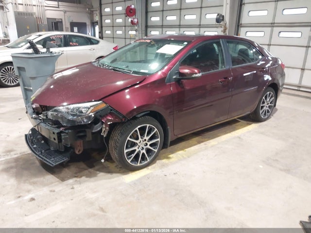 Toyota Corolla Se Special Edition 2017 5YFBURHE8HP644624 Image 2