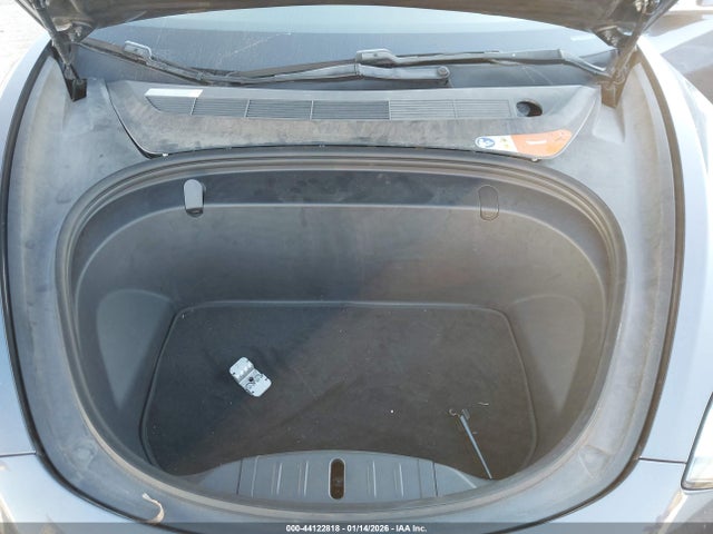 2018 TESLA MODEL 3 5YJ3E1EAXJF016277 Photo 9