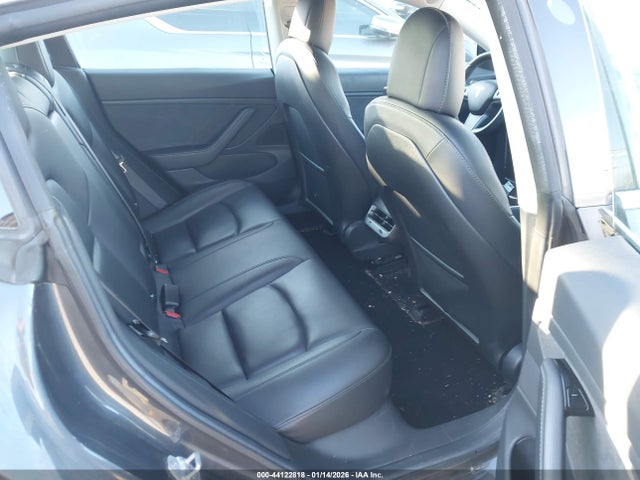 2018 TESLA MODEL 3 5YJ3E1EAXJF016277 Photo 7
