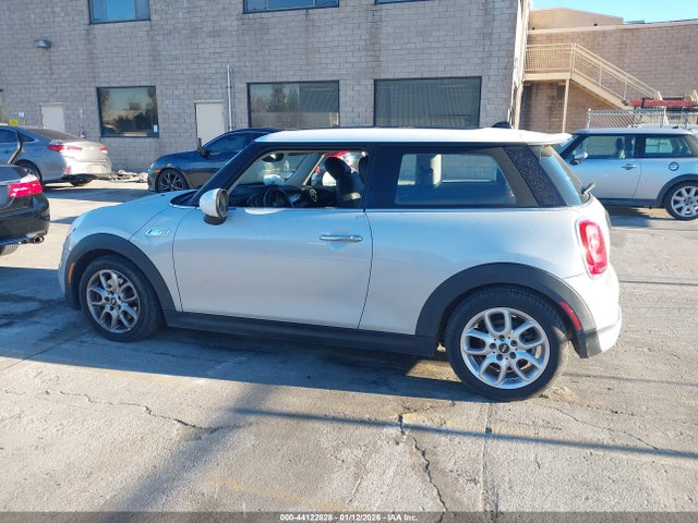 WMWXP7C57F2A33763 Mini Hardtop Cooper S