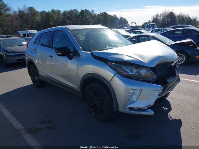 2020 MITSUBISHI ECLIPSE CROSS JA4AT4AA6LZ001903 Photo 0