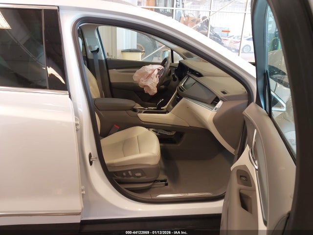 2020 CADILLAC XT5 1GYKNCRS2LZ214854 Photo 4